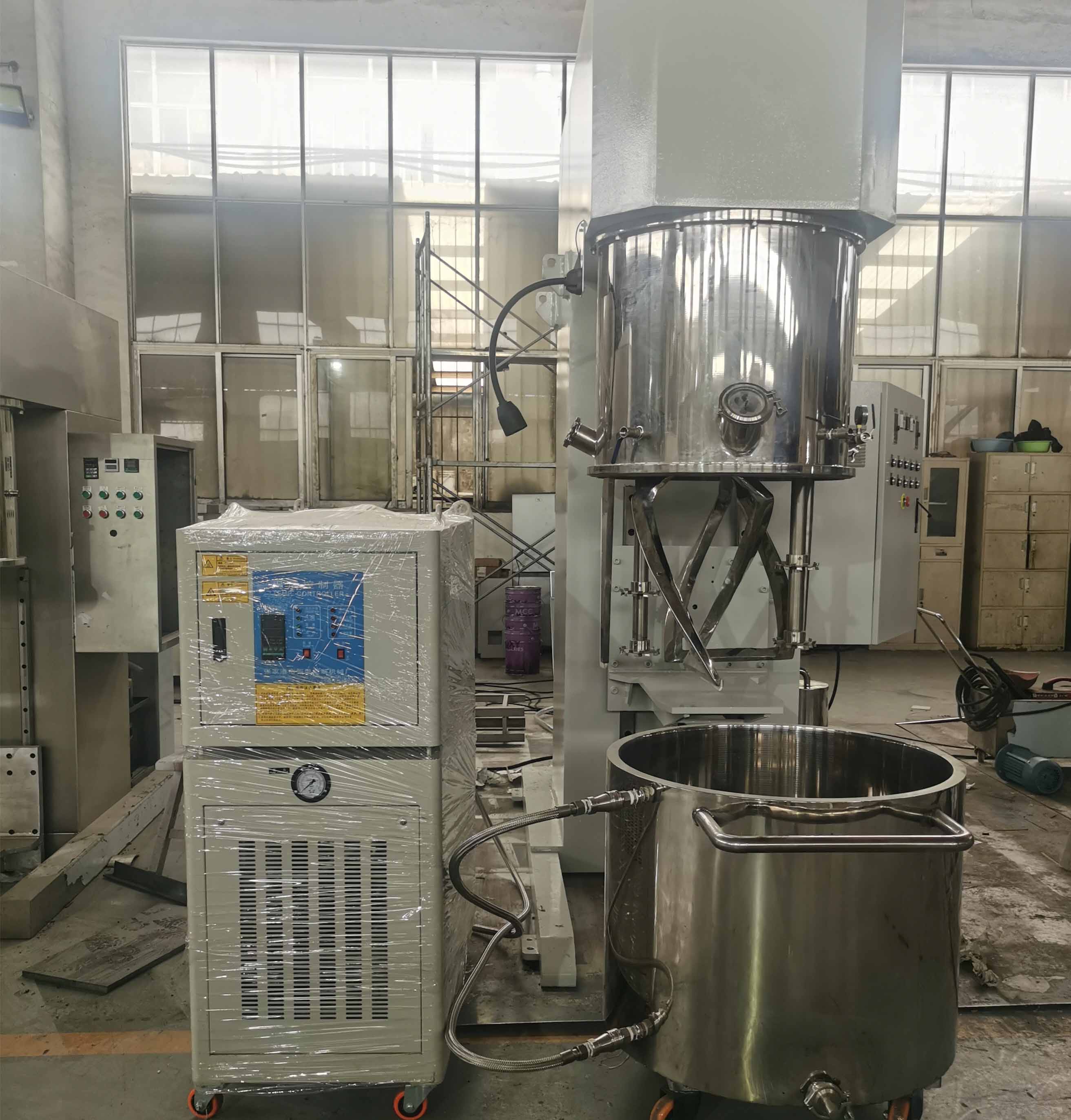 了解真空行星搅拌机的运行维护与保养