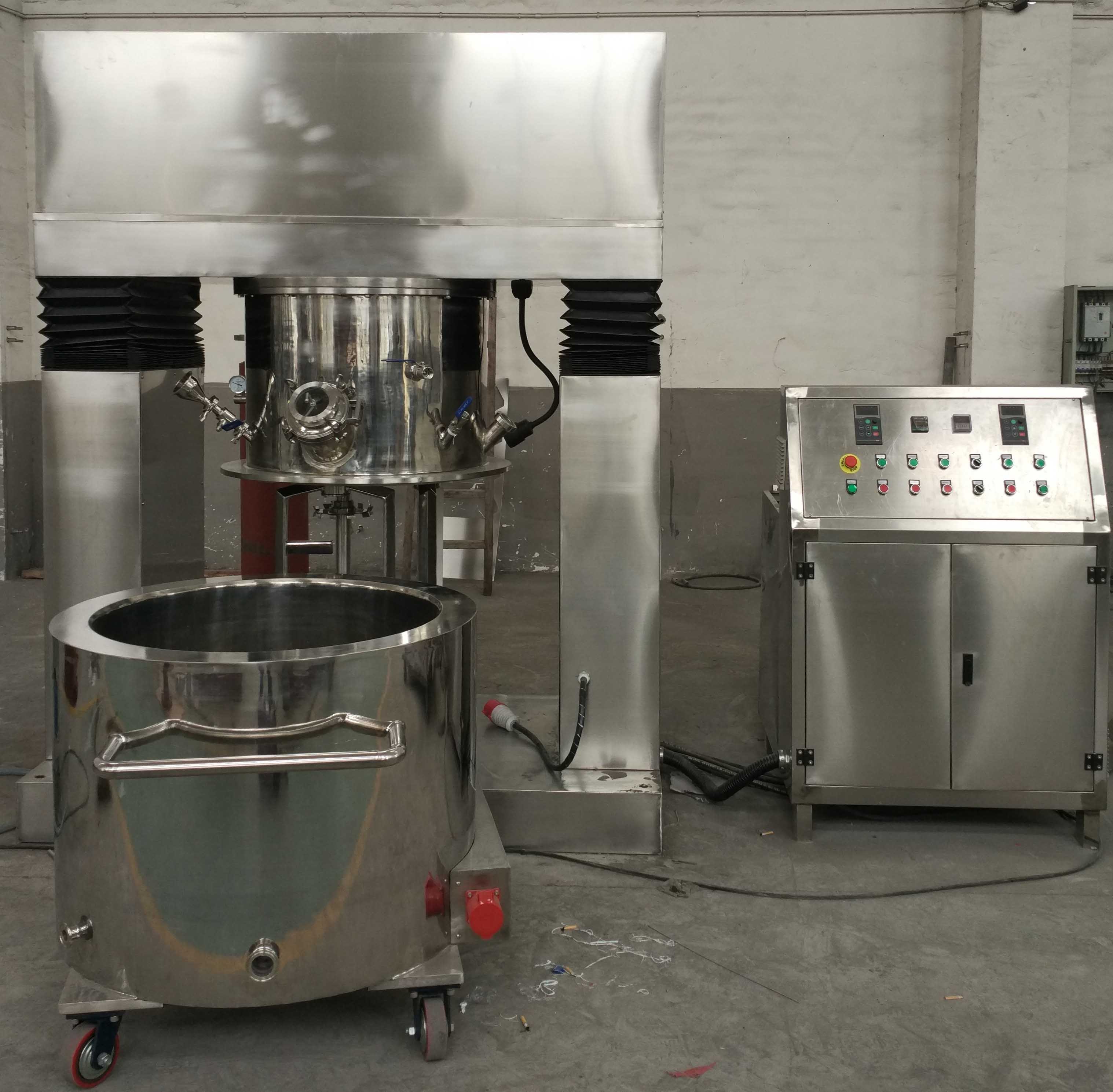 真空行星搅拌机在化工工业中的应用研究